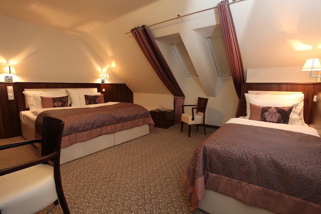 Hotel Sladovna Cerna Hora Quarto foto